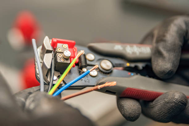 Best Electric Panel Repair  in Tracy, CA